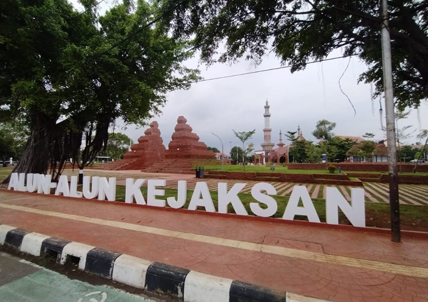 Alun-alun Kejaksan